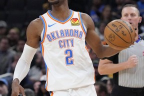 今年会网页版-包含雄鹿大胜灰熊，字母哥贡献全能表现的词条