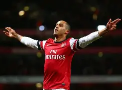 阿森纳努力争取胜利，球队动力十足(阿森纳有多强)